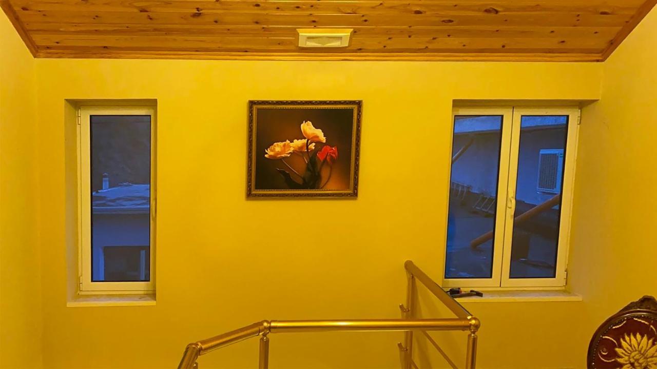 Hotel Demokracia Fushe-Arrez Exterior foto